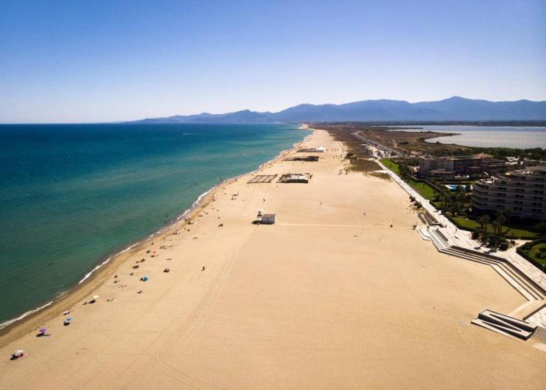 Logement Vue Sur Mer Canet Exterior foto